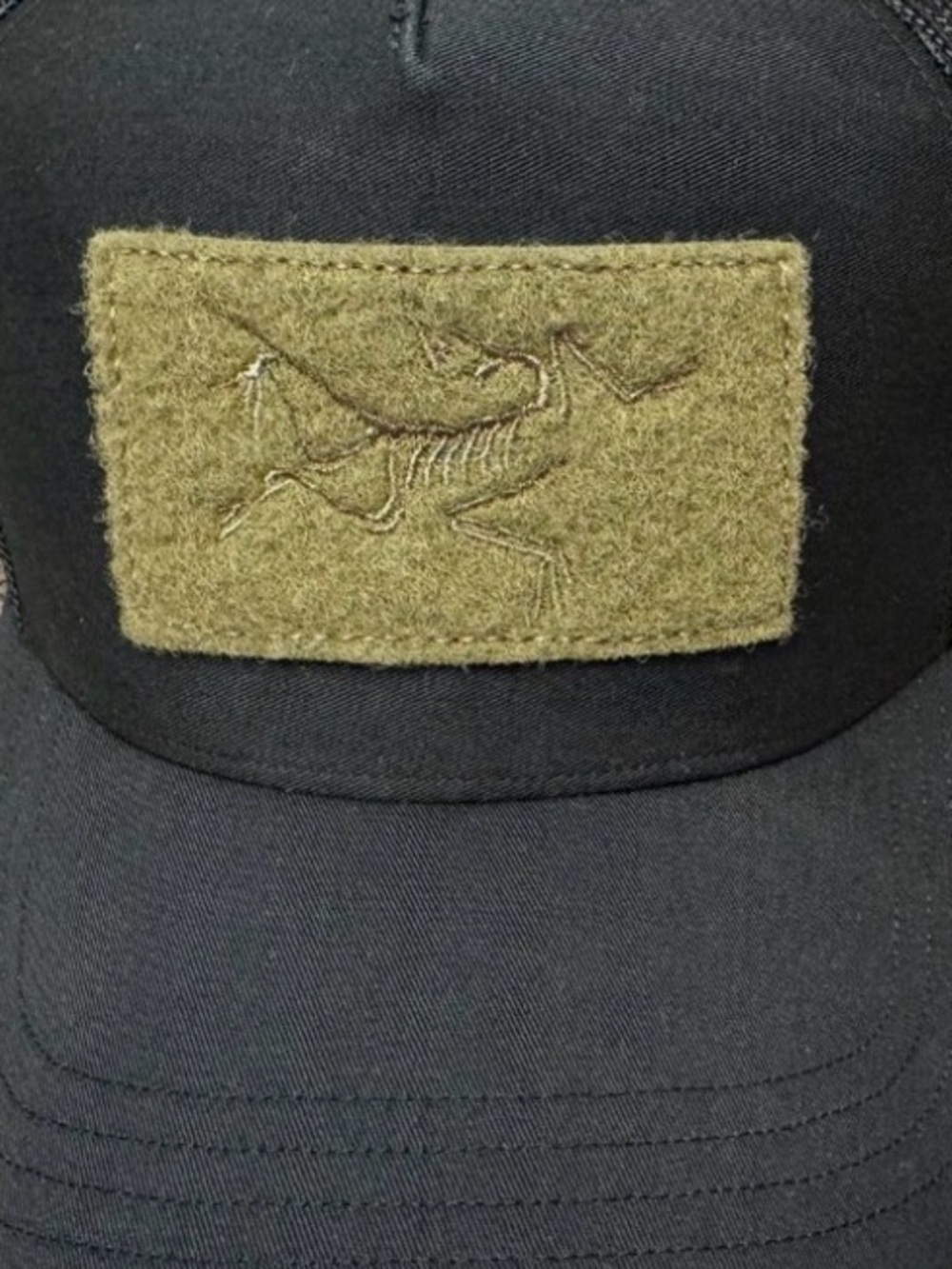 Arcteryx LEAF Black Marketing Curved Brim Trucker Cap TAN velcro embroidered.NEW - Picture 2 of 16